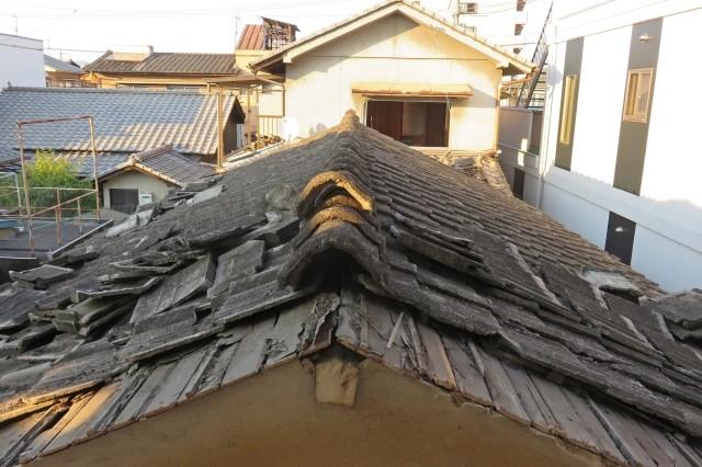 家屋の解体に伴う太陽光パネル撤去